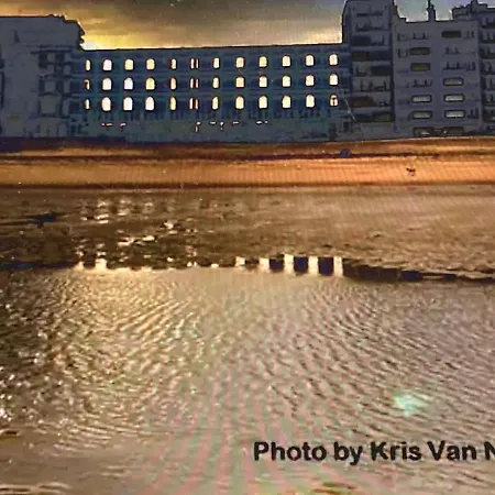 Tiny W/ Balcony And Seaview, Even Out Of Your Bed ! Ostende